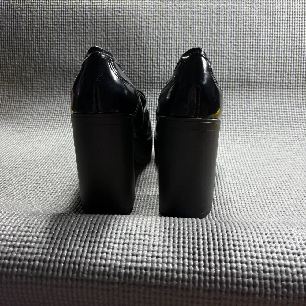Steve Madden steve madden
